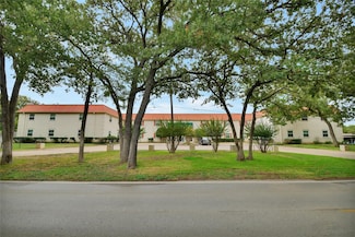 1401 Forest Edge Dr Unit 21, Arlington, TX 76013