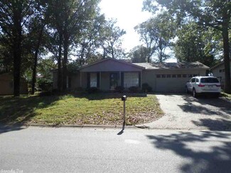 6429 Hopi Dr, North Little Rock, AR 72116