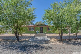 2845 E Antelope St, Silver Springs, NV 89429