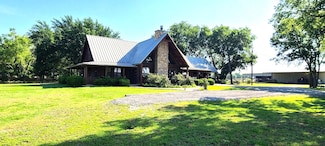 783 County Road 4420, Whitewright, TX 75491