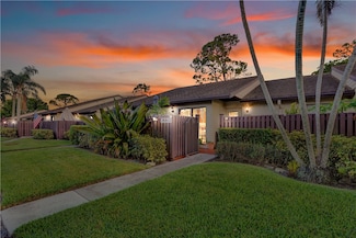 633 Sea Pine Way Unit 80, Greenacres, FL 33415