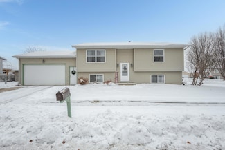 4917 25th Ave NW, Rochester, MN 55901