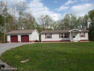 2882 Dogtown Rd, Reedsville, WV 26547