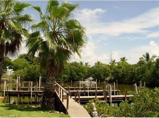 414 Papaya St Unit 48, Goodland, FL 34140