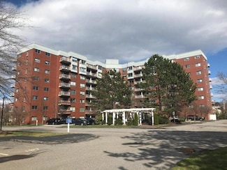 148 Breakwater Dr Unit 204, South Portland, ME 04106