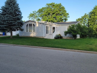 303 Herwig Dr, Pardeeville, WI 53954