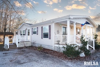3271 Selmaville Rd, Salem, IL 62881