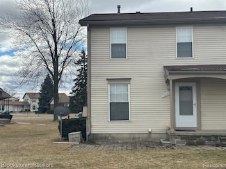 35266 Terrybrook Dr, Sterling Heights, MI 48312