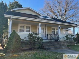 207 Main St, Port Monmouth, NJ 07758