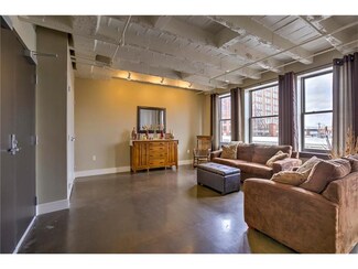 1904 Main St Unit 4S, Kansas City, MO 64108