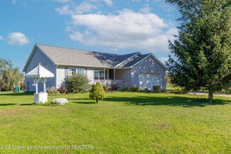 5547 Davis Hwy, Grand Ledge, MI 48837