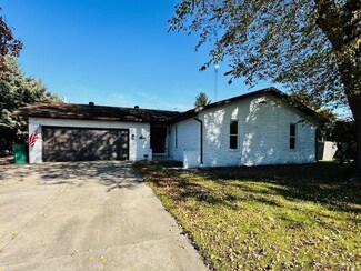 12133 Bluebonnet Ln, Granger, IN 46530