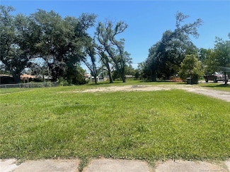603 W School St, Lake Charles, LA 70605