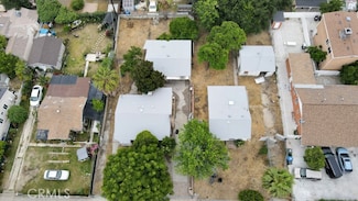 15220 Saticoy St, Van Nuys, CA 91405
