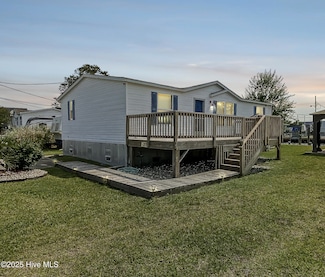 114 Dolphin Ct, Grandy, NC 27939
