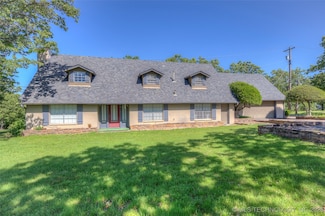 2450 N Mckinley Ave, Sand Springs, OK 74063