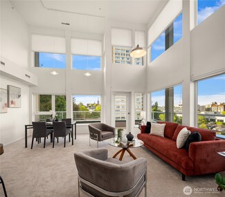 4528 8th Ave NE Unit 5A, Seattle, WA 98105