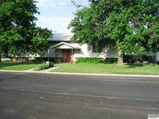 202 S Park St, Pretty Prairie, KS 67570