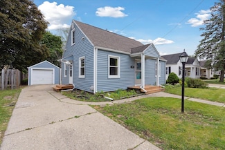 947 Cleveland St, Beloit, WI 53511