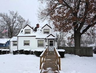 1111 W Le Fevre Rd, Sterling, IL 61081