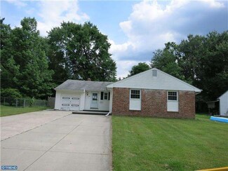 608 Park Ave, Woodbury Heights, NJ 08097