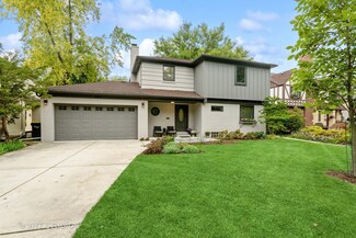 264 Maplewood Rd, Riverside, IL 60546