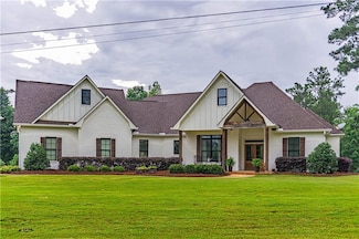 85 Lee Road 321, Smiths Station, AL 36877