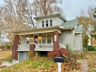 605 Mechanic St, Alton, IL 62002