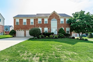 6291 Green Knoll Cir, Hamilton, OH 45011