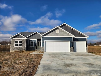 9105 Birchwood Ct, Fairview Heights, IL 62208