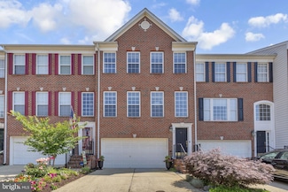 66 Two Rivers Dr, Edgewater, MD 21037