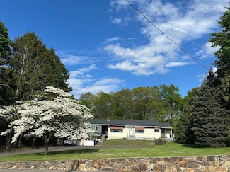 211 Stevens St, Marlborough, MA 01752
