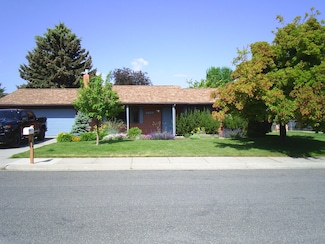 2424 Teakwood Ln, Helena, MT 59601