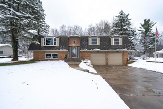 3610 W 106th Ln, Crown Point, IN 46307