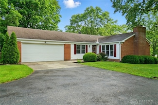 5752 E Decker Rd, Franklin, OH 45005