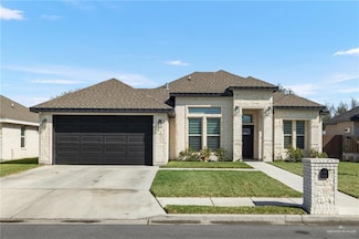 520 Country Club Dr, Alamo, TX 78516