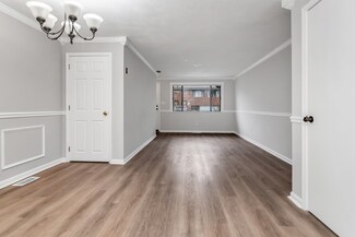 382 Farrwood Dr Unit 382, Haverhill, MA 01835