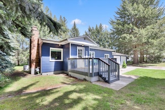 405 E 6th St, Deer Park, WA 99006