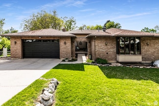 453 Sheridan Cir, Centerville, UT 84014