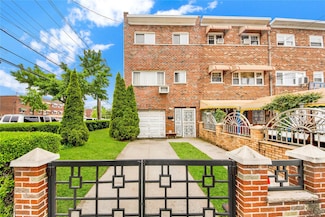 2080 Lacombe Ave, Bronx, NY 10473