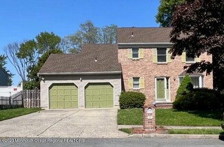 2 Margaret St, Cliffwood, NJ 07721