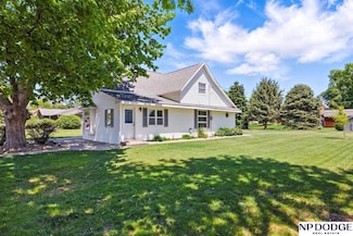 404 N Ash St, Dodge, NE 68633