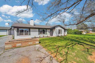 919 D Ave, Randlett, OK 73562