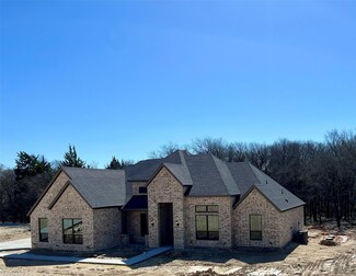 4640 Bonanza Dr, Midlothian, TX 76065