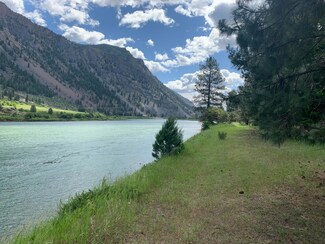 1428 River Rd W, Plains, MT 59859