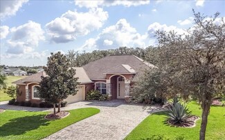 7079 Strafford Oaks Dr, Sebring, FL 33875