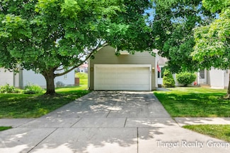 271 Rolling Greene Dr NW Unit 5, Grand Rapids, MI 49534