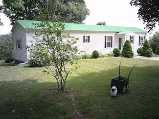 311 Blackguard Rd, Waterford, ME 04088