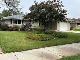 3201 S 11th St, Sheboygan, WI 53081