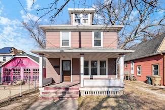 313 N 6th St, Madison, WI 53704